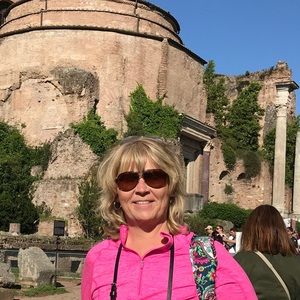 Meet your Posher, Cathy